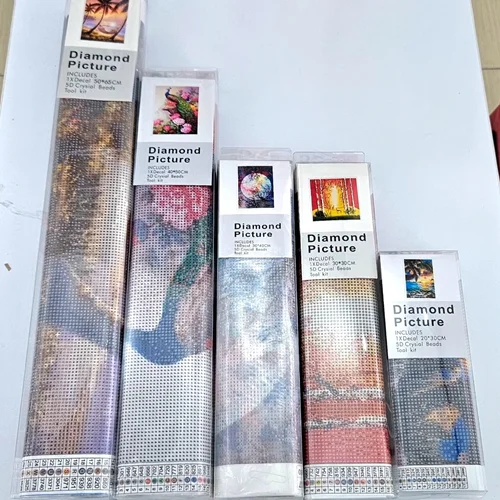 نقاشی الماسی سایز 65×50 (بسته ۱۲ تایی)